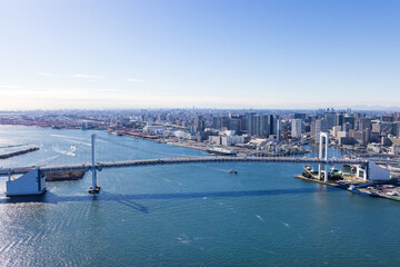 Naklejka premium 東京都心 空撮映像 レインボーブリッジ