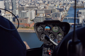 東京都心 　空撮映像　ヘリコプター　コックピット