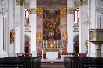 Innenansicht der Jesuitenkirche in Heidelberg