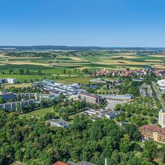 Die Stadt Bad Windsheim im Tal der Aisch in Mittelfranken im Luftbild