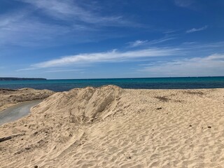 Blick auf die Küstenlandschaft von Palma de Mallorca auf der Spanischen Mittelmeerinsel Mallorca