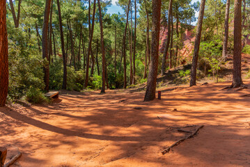 Ochre path near Roussillon