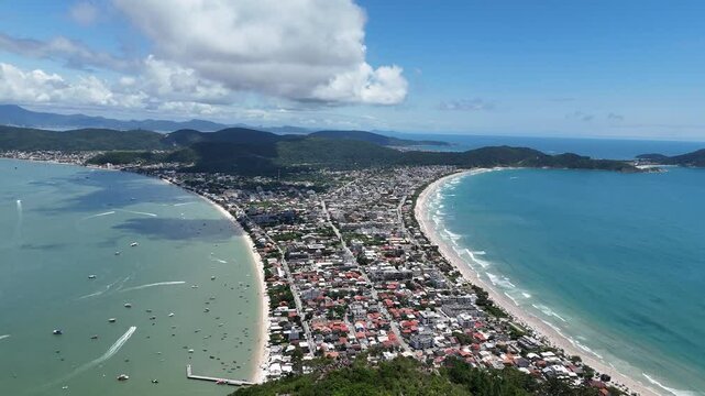 Vista do Morro do Macaco - Bombinhas - Santa Catarina - Brasil