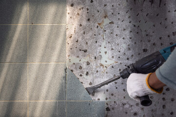 Flat Chisels on Rotary Hammer for remove tiles from wall
