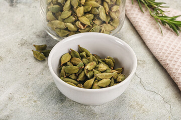 Dry Cardamom - aroma seasoning flavour
