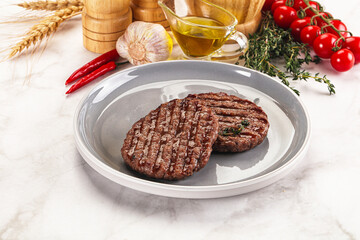 Grilled beef cutlet for burger