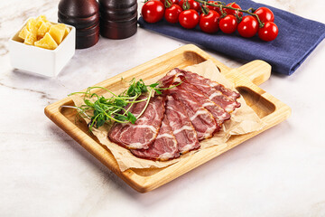 Italian pork sausage - prosciutto crudo