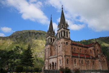 Obraz premium Basílica de Covadonga Asturias