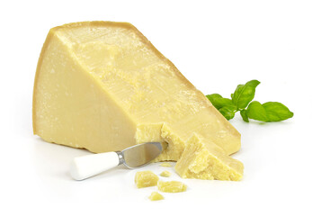 Ser włoski GranSoresina parmiggiano reggiano na białym tle © Jolaya