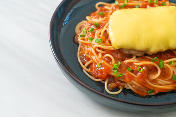 Spaghetti Tomato Sauce with Hamburg and Cheese