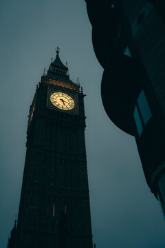 Big Ben, la grande horloge de Londres, capitale anglaise. 