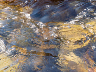 川の水の流れアップ27