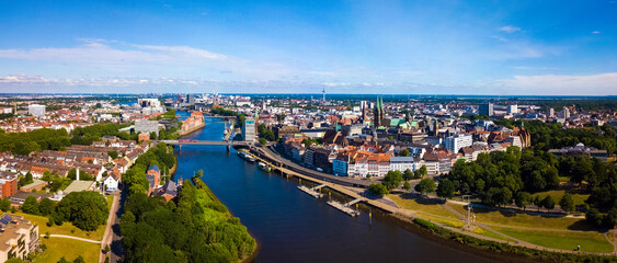 Bremen, Luftbild © CLHuetter