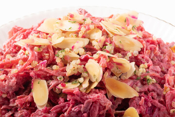 ビーツとキャベツとキヌアのコールスローサラダ