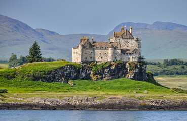 Das Schloss Duart Castle auf der isle of mull © Ralf