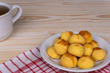 Nastar cakes with a cup of tea