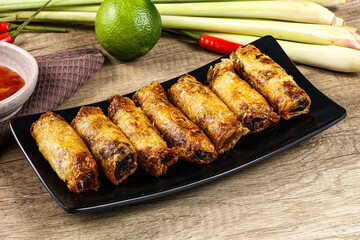 Vietnamese fried stuffed spring roll