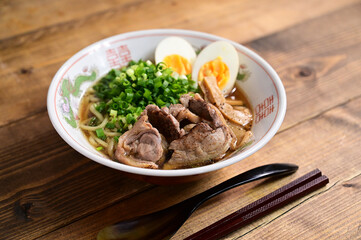 鴨だし醤油ラーメン