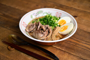鴨だし醤油ラーメン