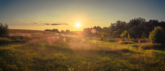 Sunrise on river © ghostdom