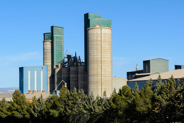 Obraz premium FABRICA PARA EL PROCESADO DE GRAVAS Y ARIDOS