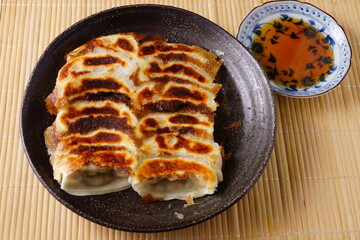 焼き餃子