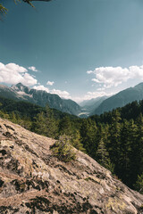 Acherk&ouml;gel mit Blick ins &Ouml;tztal