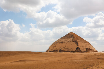this is the pyramid of snefru in Dashur. Egypt