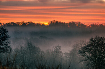 Naklejka premium Sunrise in French Countryside