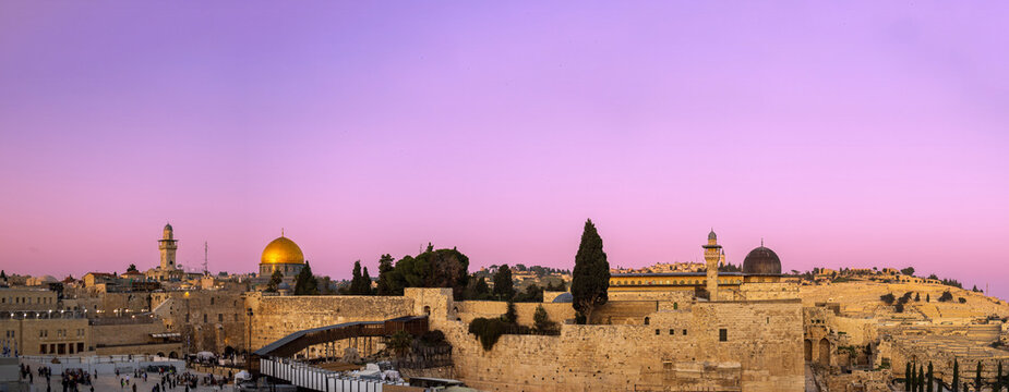 Panoramic view of Jerusalem Old City Western wall, Al Aksa, Dome of the Rock and Temple Mount.