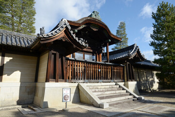 Obraz premium 妙心寺 方丈の唐門 京都市右京区花園