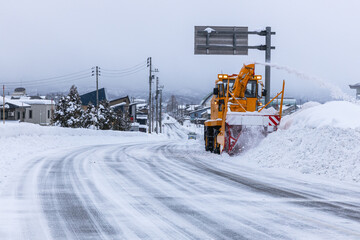 ロータリ除雪車