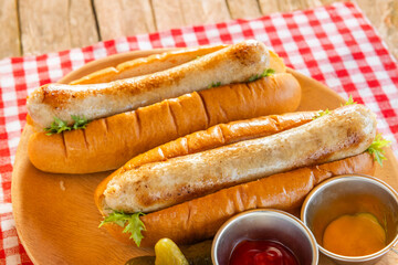 ホットドッグ　Homemade hot dogs at outdoor camping