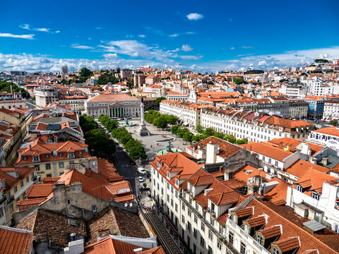 Portugal, Lisboa, cityscape with Rossio Square and Dom Pedro IV monument