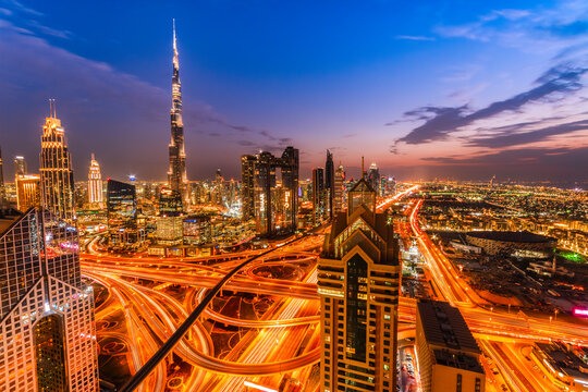 United Arab Emirates, Dubai, Burj Khalifa at sunset