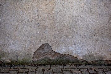 Wand und Gebäudeschäden am Altbau