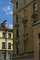Obraz premium Facade of historical buildings in Saint Petersburg