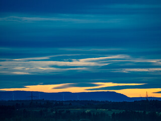 Wolkenhimmel am Abend