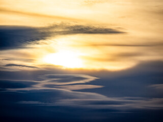 Wolkenhimmel am Abend