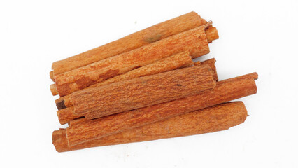 Cinnamon sticks