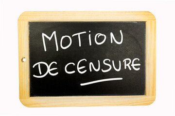 Obraz premium les mots motion de censure écrit en français sur une ardoise