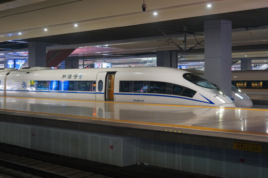 中華人民共和国の高速鉄道、和諧号 CRH3型