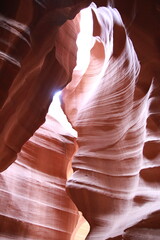 앤텔로프 속으로