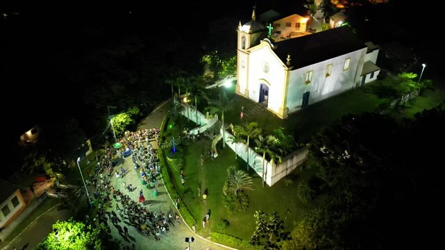 Blocos Carnaval Brasileiros Maracatu Arrasta Ilha Florian&oacute;polis Floripa Igreja Lagoa Concei&ccedil;&atilde;o M&uacute;sica Dan&ccedil;a Cultura Ritmos Percuss&atilde;o Tradi&ccedil;&atilde;o Multid&atilde;o Folia Divers&atilde;o Cores Samba Ax&eacute; Festa Celebra&ccedil;&atilde;o