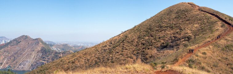 Pico BH de Costas (2) - BH ao Fundo