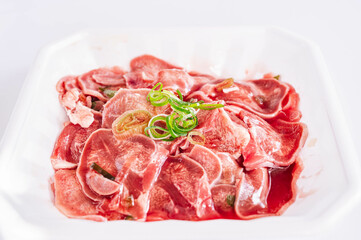 味付け肉　ねぎ塩豚タン