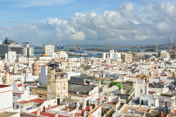 Obraz premium View of Cadiz from the Tavira Tower.