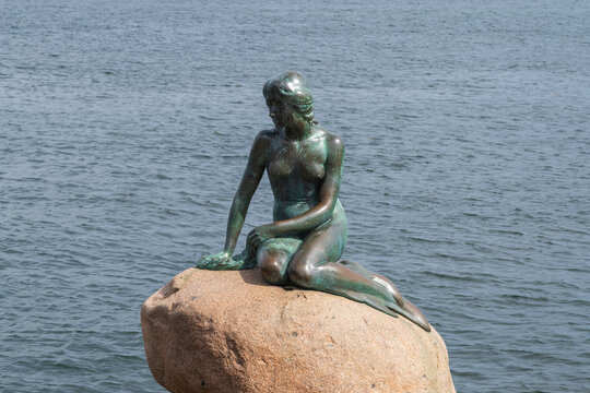 Fototapeta The Little Mermaid in Copenhagen