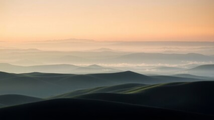 Obraz premium Misty Morning on Verdant Rolling Hills