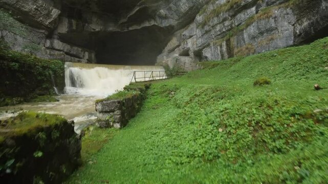 Source de la Loue, spring of river Loue, Ouhans, Doubs, Franche-Comte, France